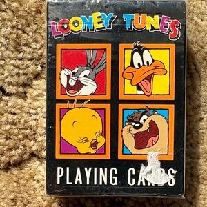 Warner Bros. Looney Tunes Red and Black Card Deck